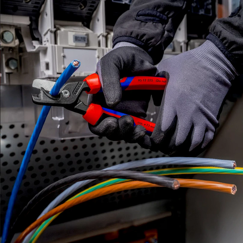 9512225 Knipex StepCut® XL kabelové nůžky s krokovým řezem 225 mm